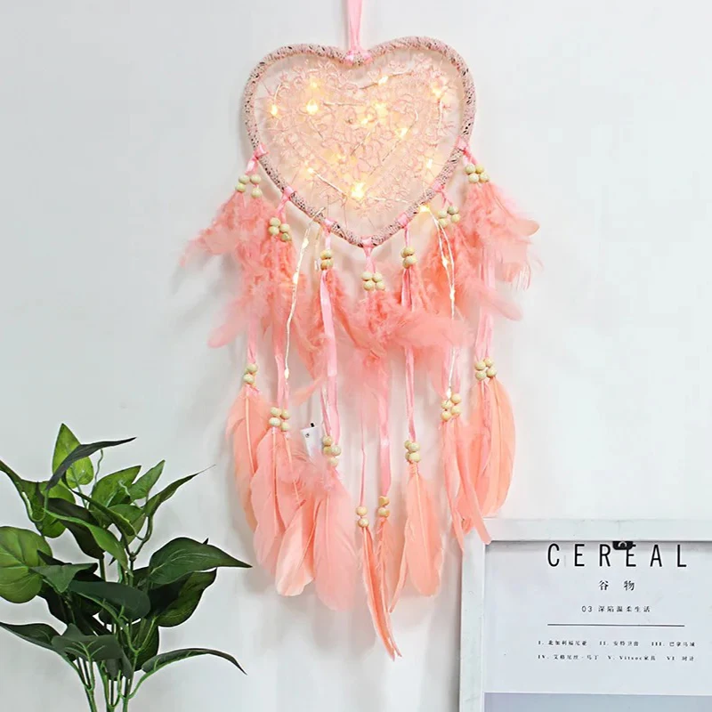 

Heart-shaped Hollow Out Dream Catching Net Decoration, Home and Office Wind Chime Decoration Wall Room Decoration Gift