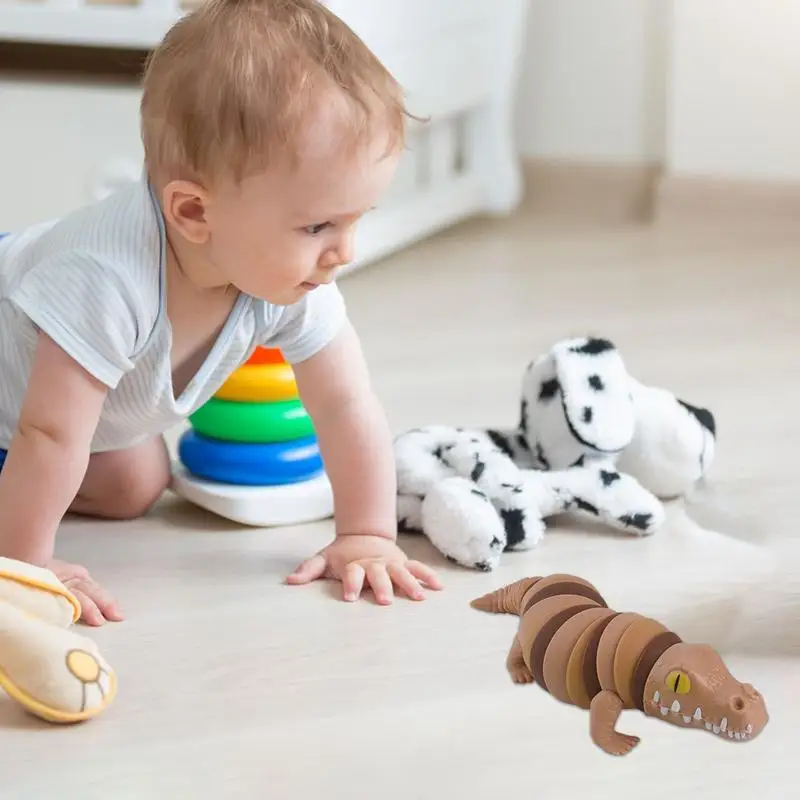 Mainan buaya lucu, mainan jari sensorik, mainan tangan buaya bersendi kartun, mainan makhluk bergerak, mainan jari lucu untuk anak laki-laki