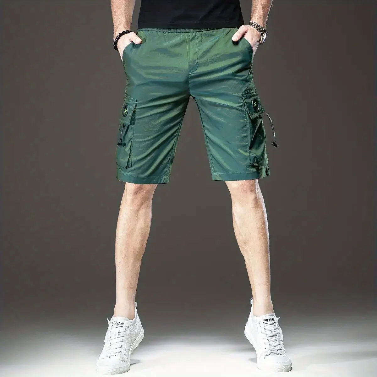 

Мужские короткие брюки с карманами. Тонкие мужские шорты-карго. Зеленые однотонные модные дизайнерские элегантные новинки 2024, уличная одежда, широкие джерты.