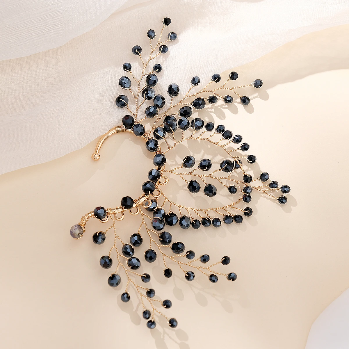 Luxury Metal Ear Bone Clips Bridal Princess Jewelry Pearl and Rhinestone Handmade Earring Clips Prom Accessories Brithday Gifts