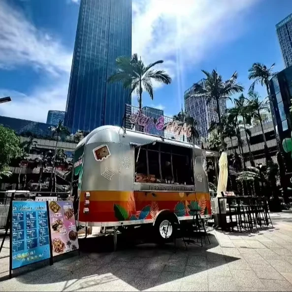 

Customized Street Fast Food Truck Bbq Coffee Mobile Cart Taco Food Truck Fully Equipped Kitchen Outdoor Food Trailer