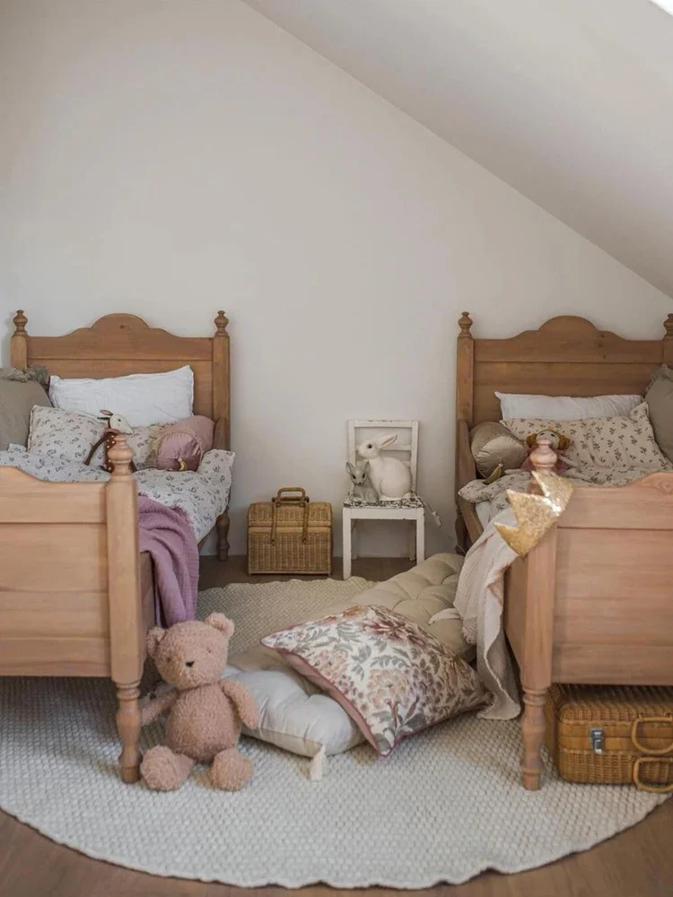 American solid wood guardrail children's bed French retro medium and ancient style small apartment sled bed