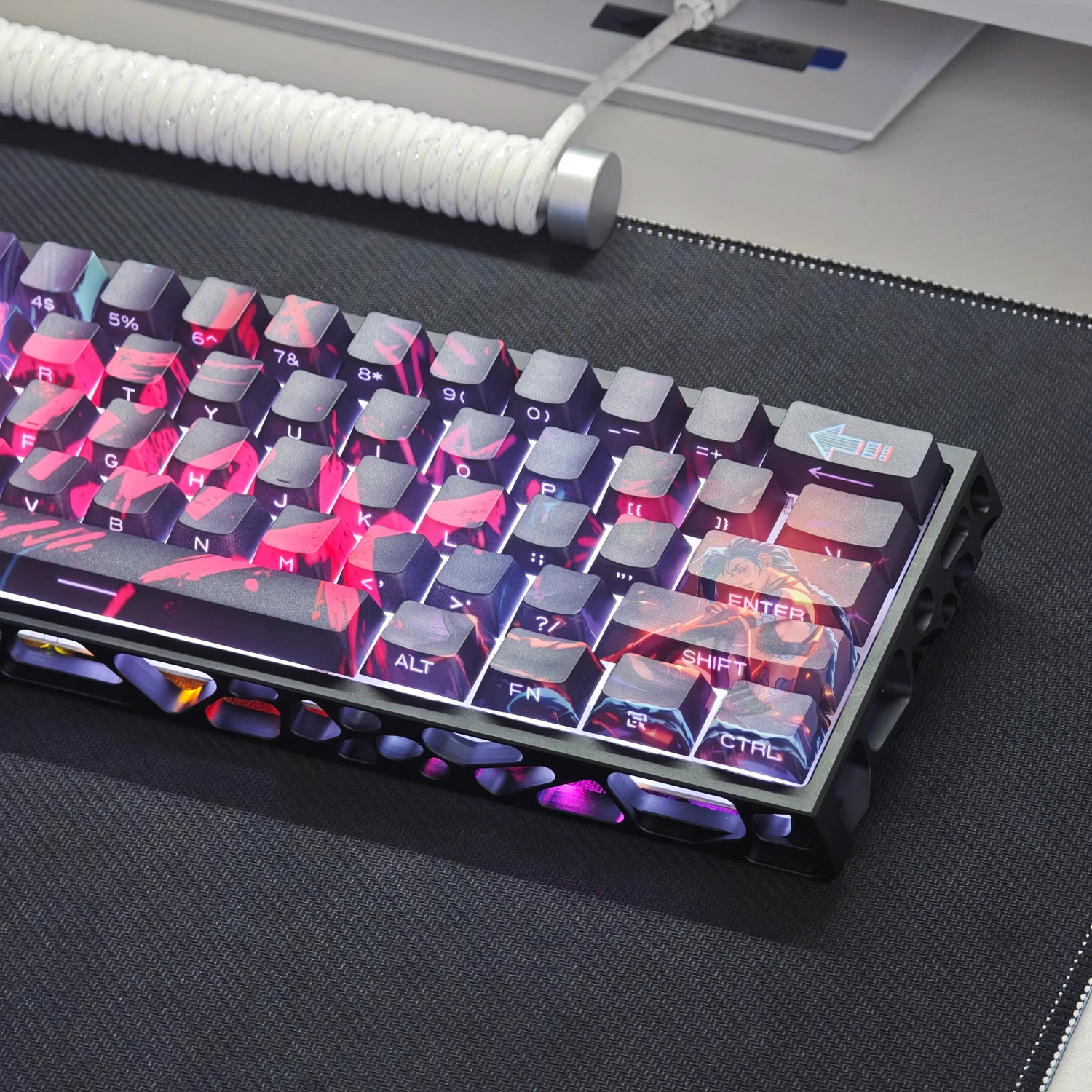 74 Keys Jinx Powder Keycaps Chreey Height PBT Engraving 2d Animation Game Custom Key Caps for Mechanical Keyboards Wooting 60 68