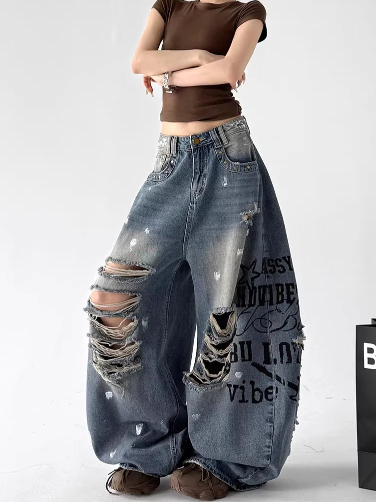 

American High Street Retro Letter Print Hole Denim Jeans Loose Casual Wide Leg Pants for Men And Women Summer Design Sense