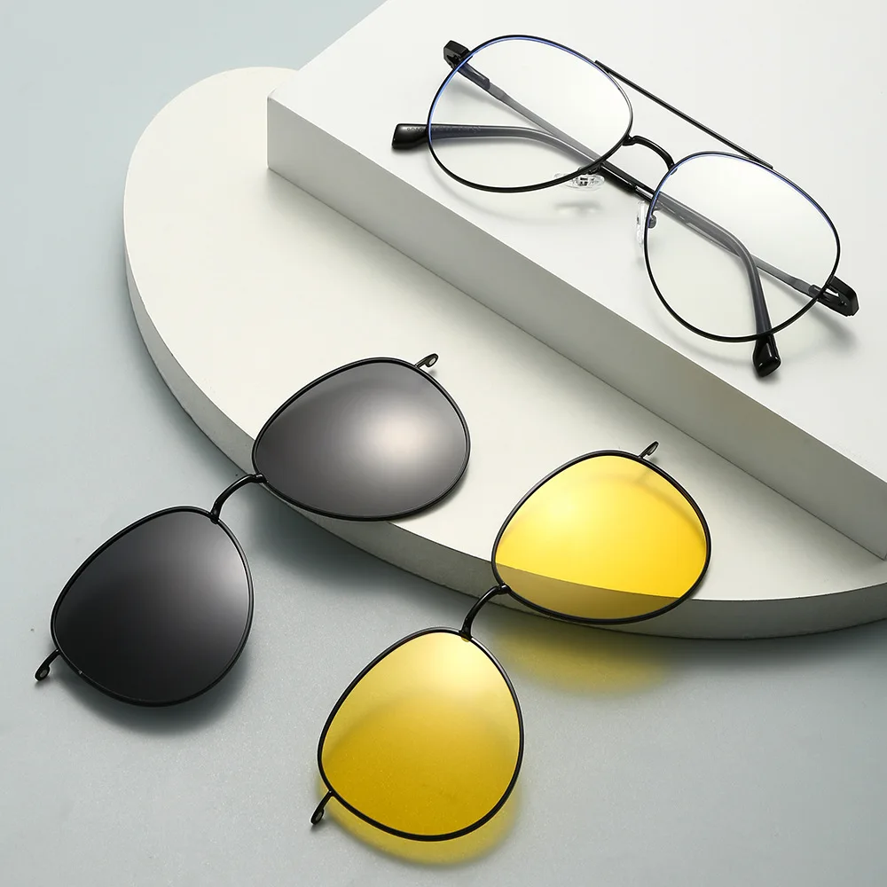 

KUXA Classic Alloy Frame 3 in Myopia Sunglasses 1 Polarized Men Women Magnetic Clip Big Optics Prescription Glasses -0.50 to -1