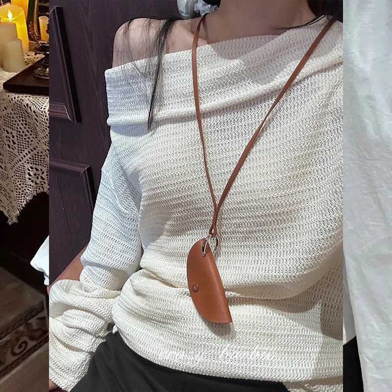 Anti-loss Long Leather Necklace Hanging Neck Crescent Moon Key Case Sweater Chain Pendant Fashion Pu Leather Key Bag Girl