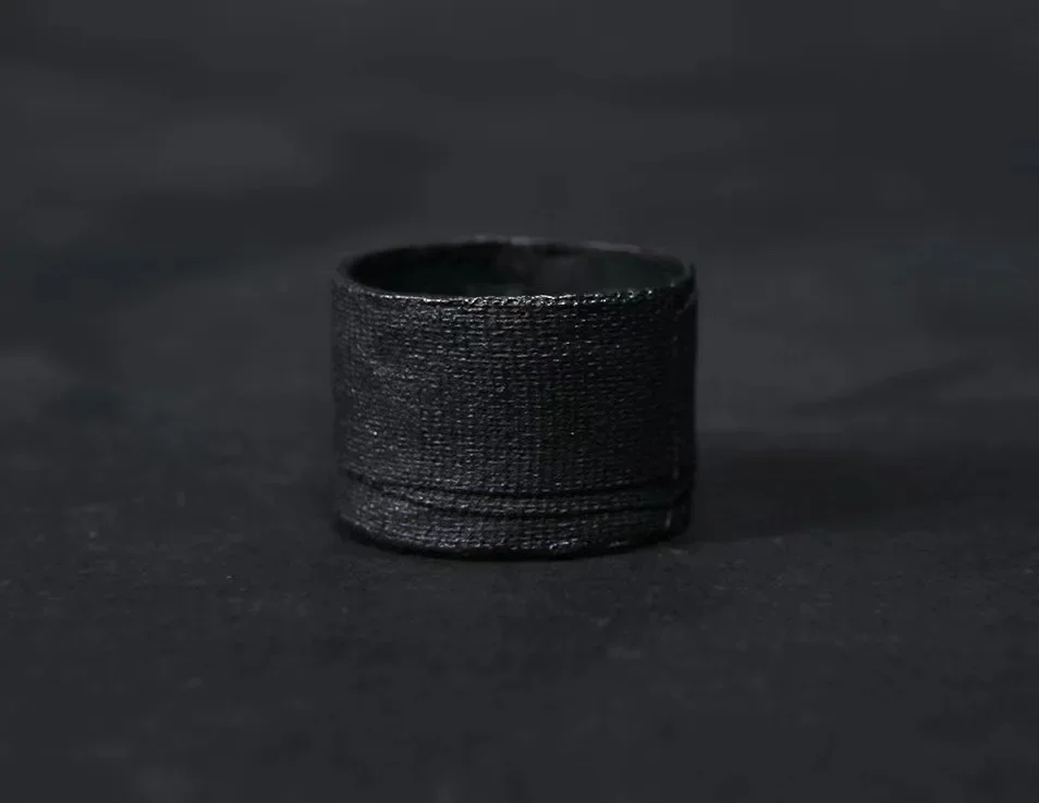 UMI MAO Original Avant-garde Craftsman DETAJ Style Dark Imitation Bandage Short Ring Neutral Distressed Oxidized Ring Couple