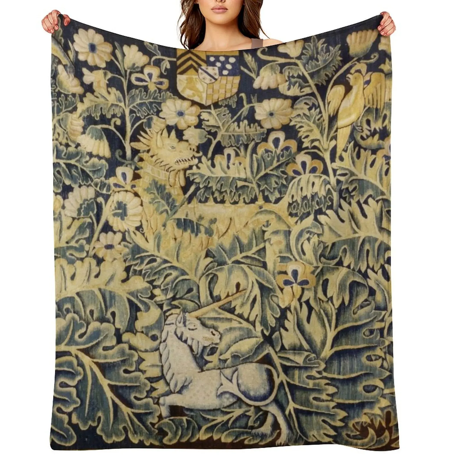 

UNICORN, DRAGON ,BIRDS,ANIMALS AMONG CABBAGE LEAVES ANTIQUE GREEN FLORAL TAPESTRY Throw Blanket Bed Vintage Plush Blankets