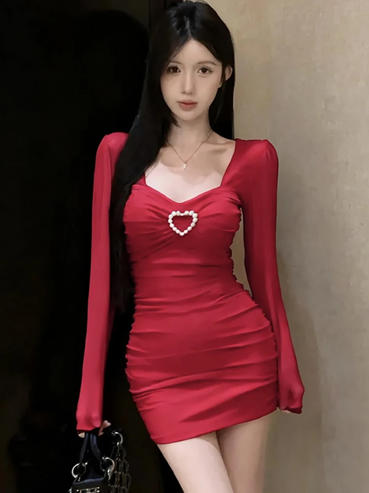 Vrouwen Rode Mesh Chic Kralen Vierkante Kraag Mini Jurk Herfst Elegante Bodycon Hip Wrap Jurk 2025, Koreaanse Mode Fesitval Jurken