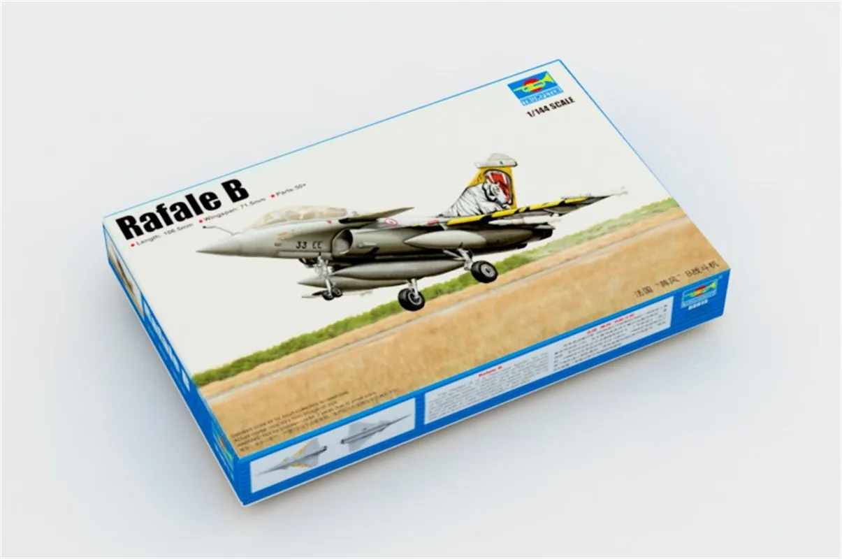 

Trumpeter масштаб 1/144, французский истребитель Rafale B, военная пластиковая сборка самолета, модель здания # 03913
