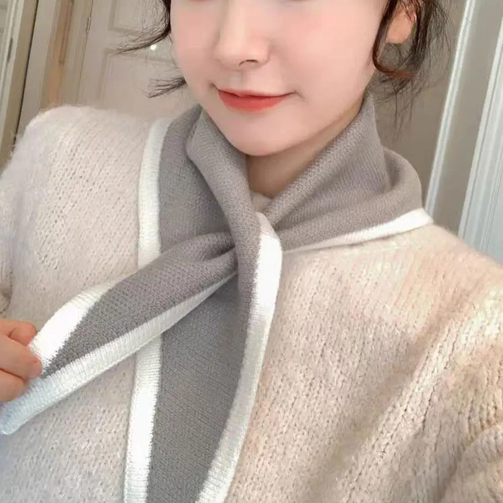 

1 X Wool Knit Detachable Collar Neck Protection Triangle Scarf Multi-functional Warm Scarves Cross Neck Warmer Scarve for Woman