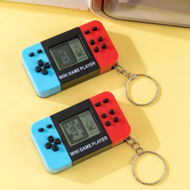 Handheld electronic game console handheld toy classic nostalgic Tetris game keychain small pendant