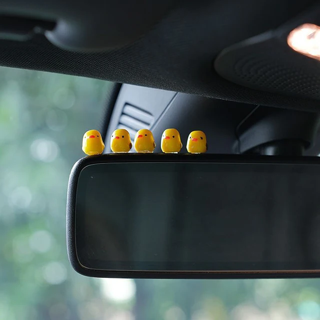 5Pcs Cute Mini Ducks Dekoracja wnętrza samochodu Automatyczne lusterko wsteczne Ozdoby na deskę rozdzielczą Dla kobiety Mężczyzna Prezent Akcesoria samochodowe