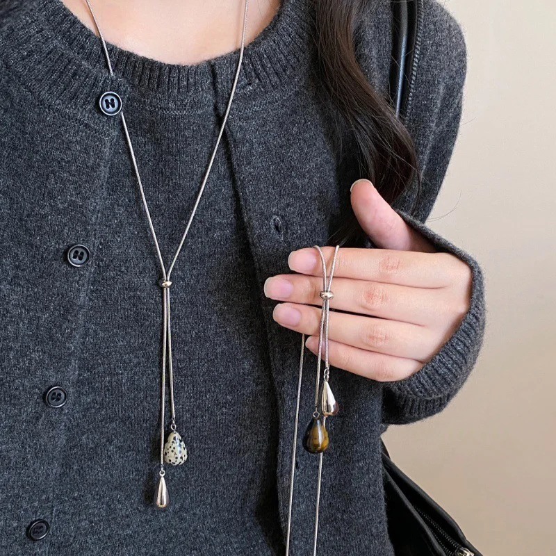 Retro Tiger's-Eye Stone White Spotted Water Drop Pendant Necklace for Women Fashion Adjustable Long Pull Necklace Jewelry Gift