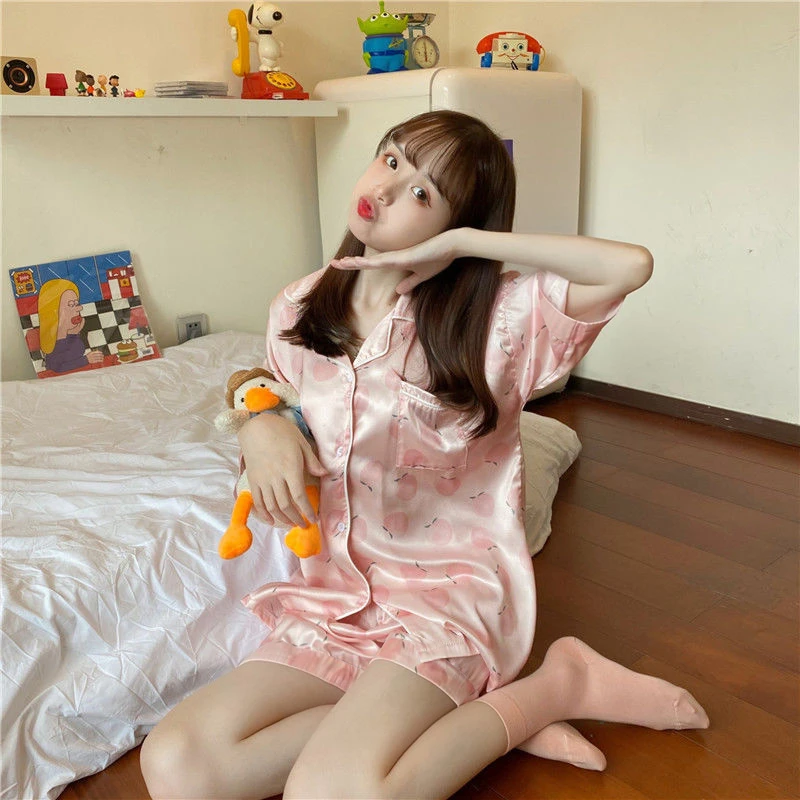 Peach Print Silk Pajamas Set Women Single Breasted Shirts + Shorts Casual Two Piece Home Suit Kawaii Korean Sleepwear Thin