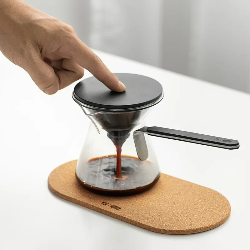 

Magnetic tea brewing coffee pot side to separate the tea water filter pot coffee utensils