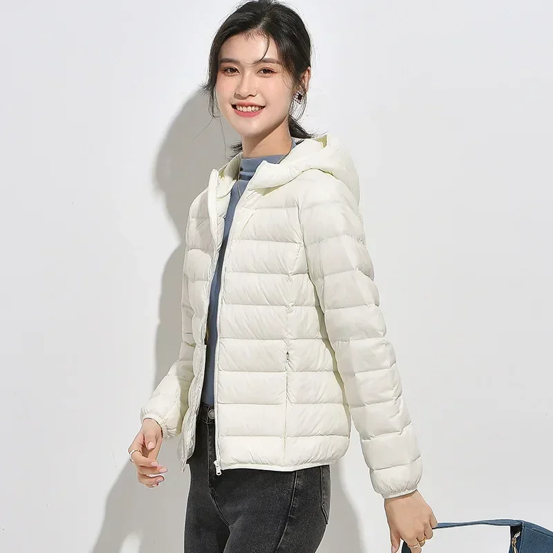 Women Puffer Jacket Fashion Short Ultra  Ultra Lightweight Packable Puffer Coats  Winter Outdoor Hooded  Winter Jackets Woman