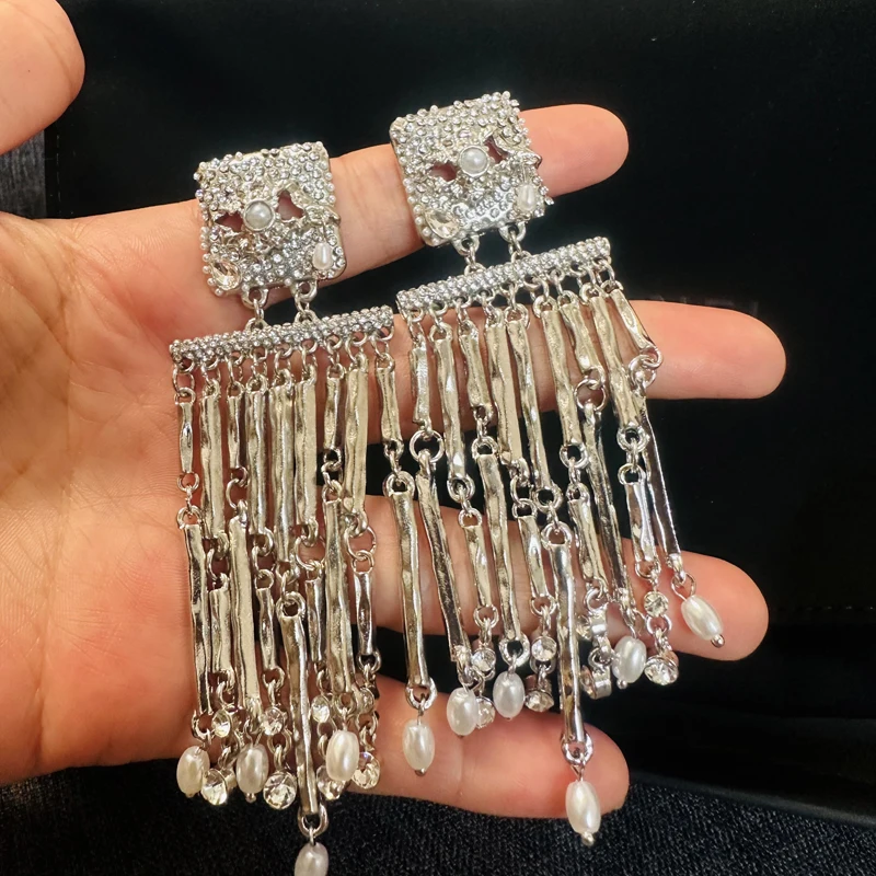 Exaggerated Personality Luxury Eyes Saquare Pearl Tassel Pendant Earrings