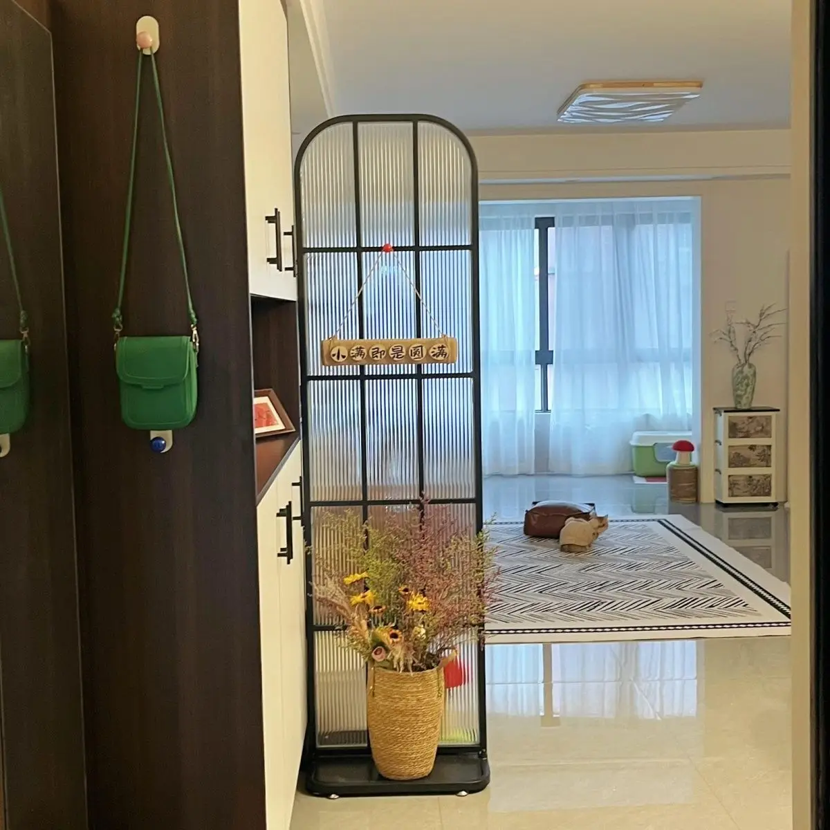 

No punching French retro removable screen living room simple modern entrance entrance bedroom blocking household partition