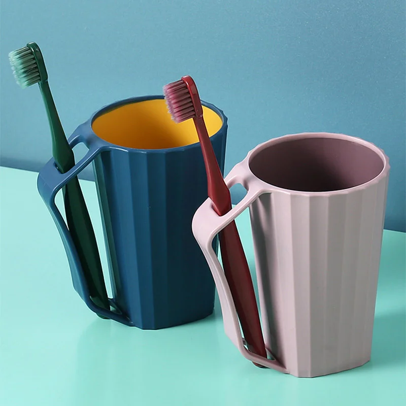 Portable Mug Toothbrushing Cup With Handle Toothbrush Holder Plastic Drinking Tumblers Bathroom Set for Travel Lover Couple Kids