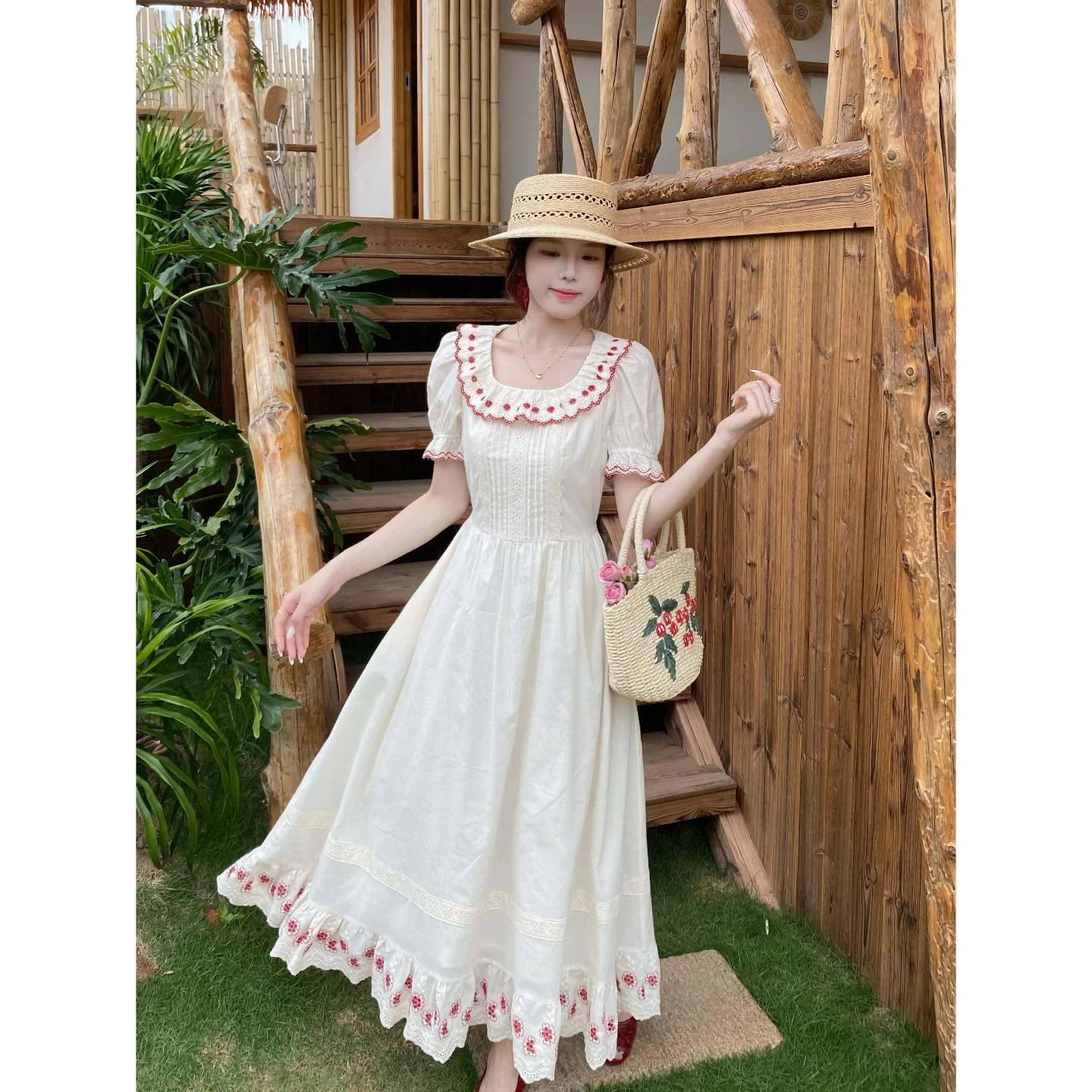 

MOBAI round Neck Embroidered Dress Women's Slim Fit Summer Cotton Vintage Style Fashionable City Commute Date Everyday Wear