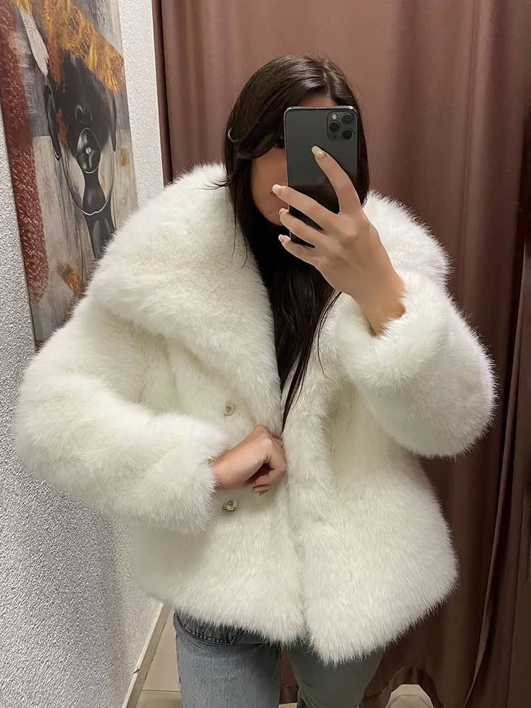 TARUXY Women's Fur Coat Large Lapel Streetwear Fluffy Fox Fur Coat High Quality Luxury Office Lady Fur Jacket Coat Thick Fashion