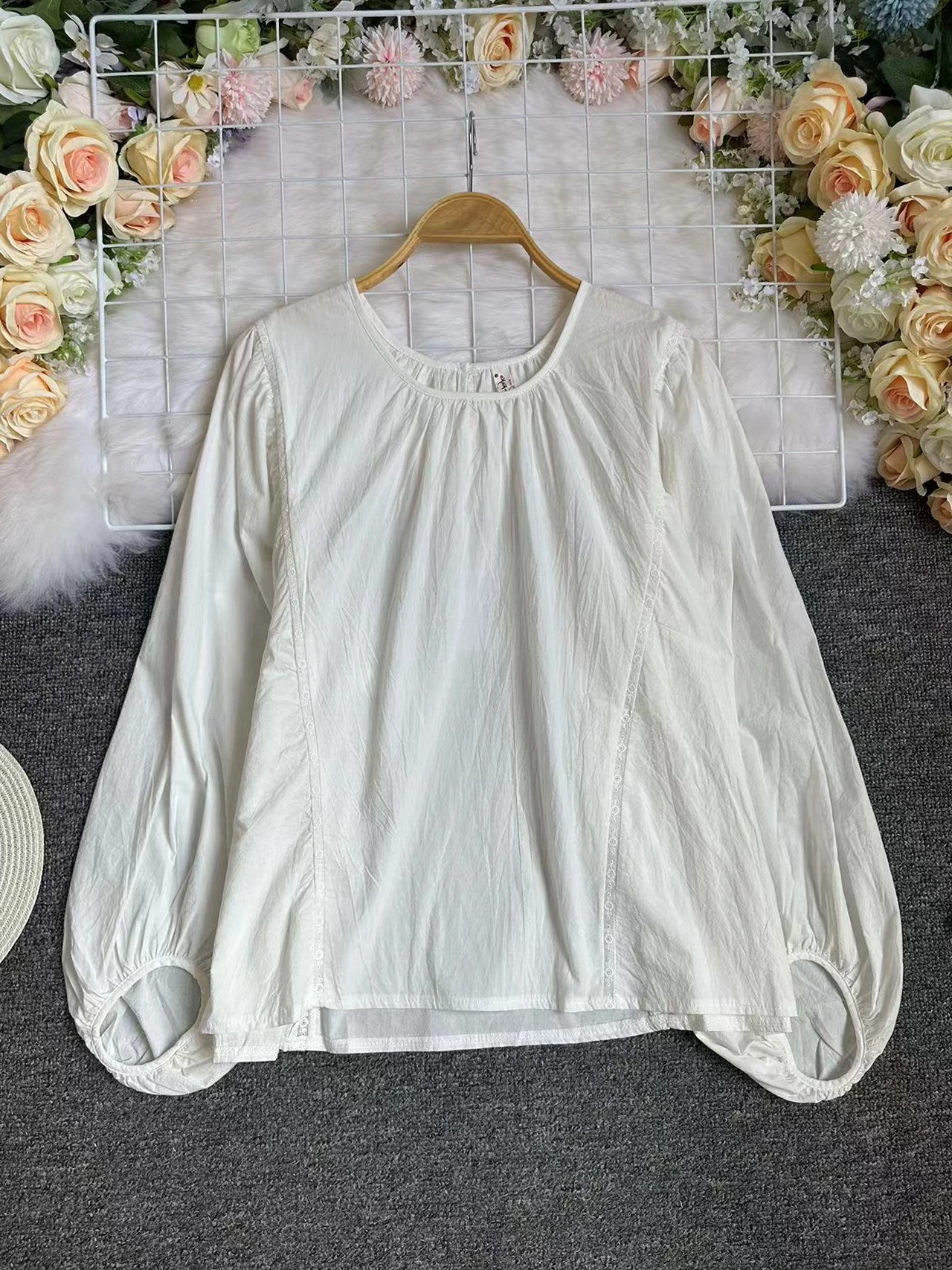 

Свободная женская рубашка с длинными рукавами и круглым вырезом, осень 2023, новый дизайн, универсальная белая верхняя одежда, топ в корейском стиле для повседневной носки