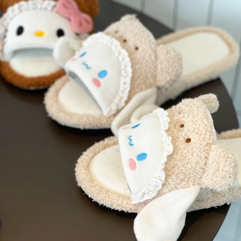 Sanrio Lovely Anime Slippers Kuromi My Melody Pom Pom Purin Cinnamoroll Indoor Home Shoes Cartoon Women Girl Slippers Flat