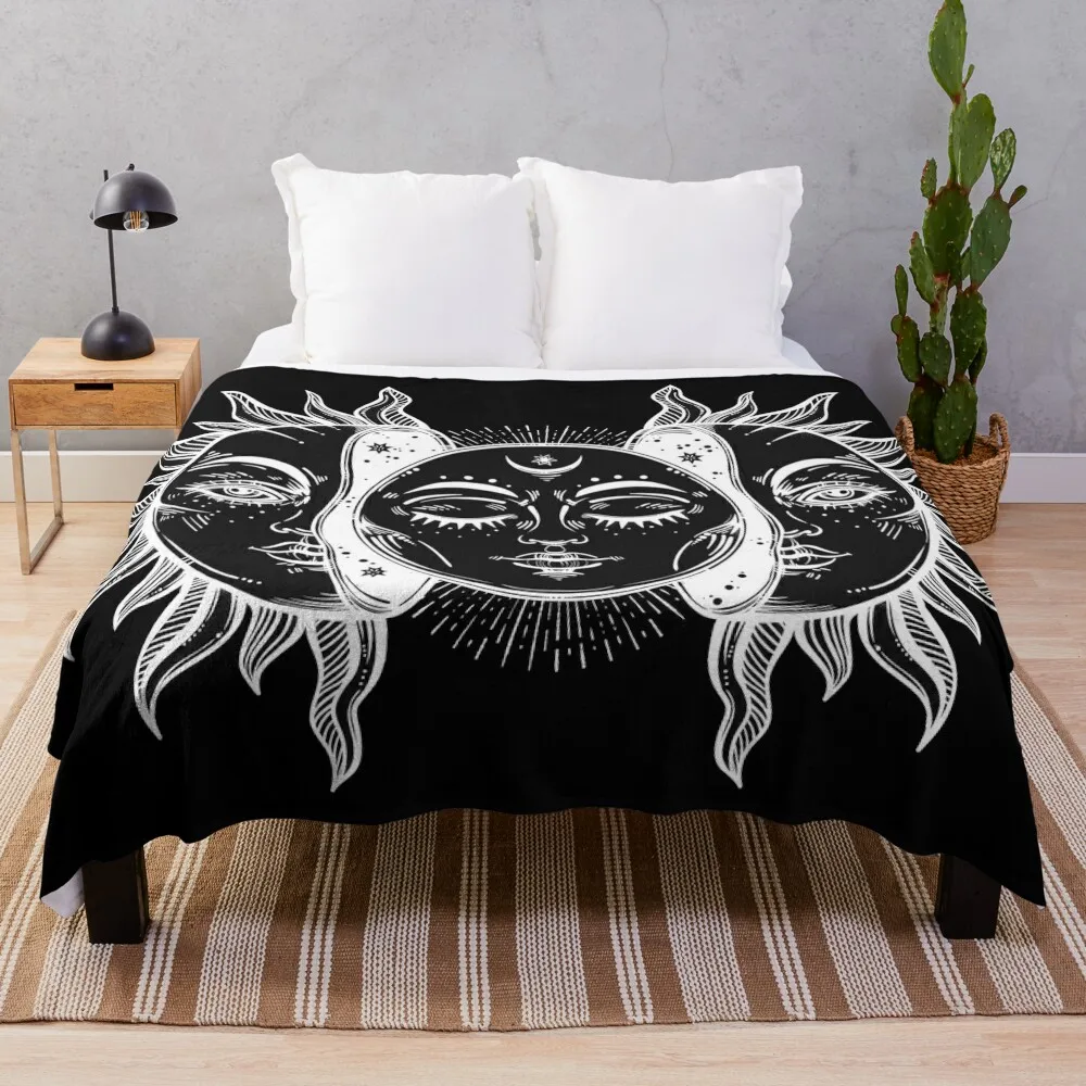 

Vintage Sun and Moon Solar Eclipse Throw Blanket Bed linens wednesday valentine gift ideas Luxury Brand Blankets