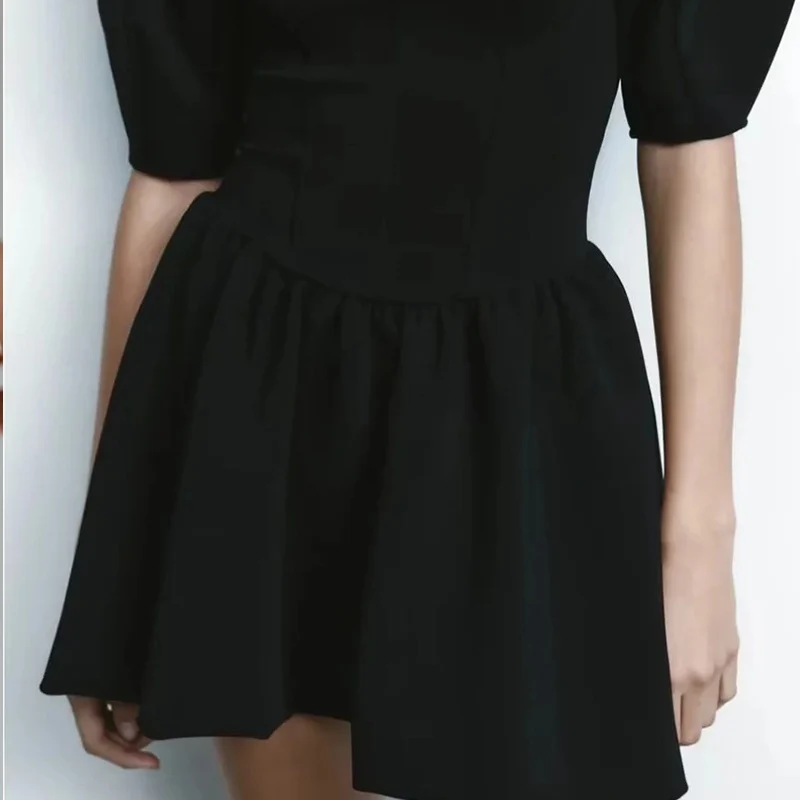 ربيع 2025 تنورة نسائية منتفخة Bla Dr ذات خصر متوهج تصميم ألياف البوليستر Z وصلت حديثًا