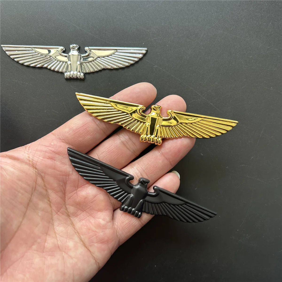 Metal Eagle Hawk 3D Car Decoration Badge Emblem Sticker for Universal Cars Motorcycle Bike