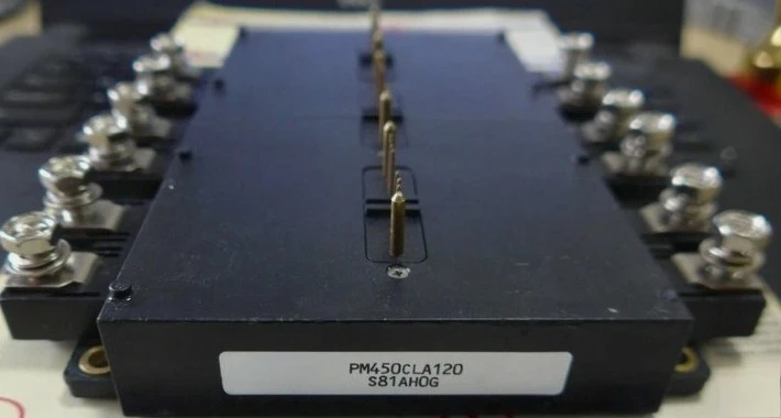 

Brand New 1pcs PM450CLA120 Power Module Quality Assurance Expedited shipping