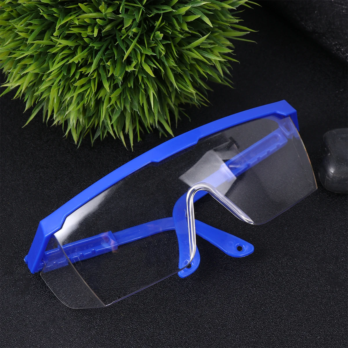 

1pc lightweight Protective Gogglesspittle Baffleoutdoor Glasseseye Protection For Dust Wind Spray Man Womanblue