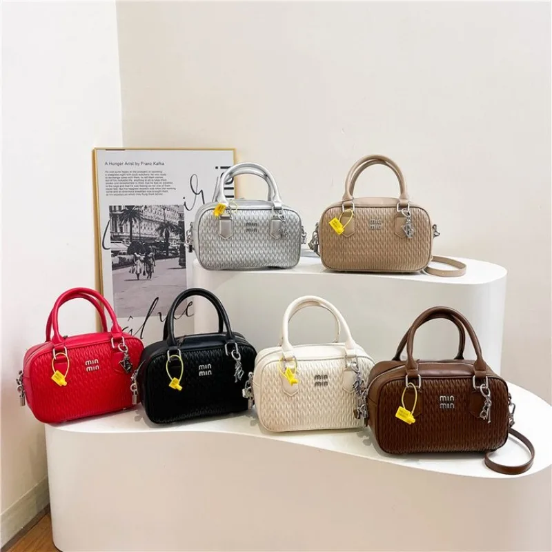 

Fashionable Commuter Diaper Bag Unique Designer Crossbody Handbag Vintage Solid Color Shoulder Bag for Ladies Classic Paris