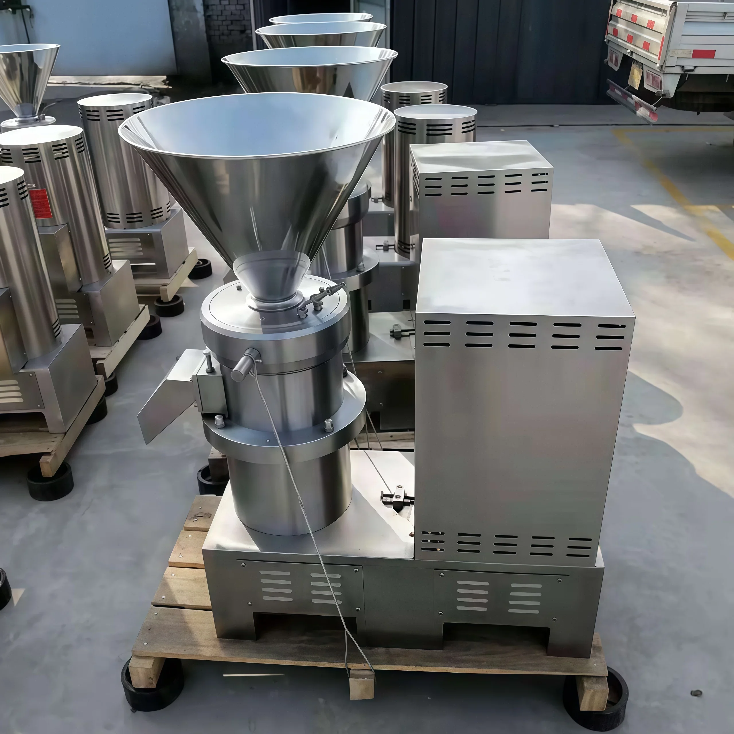 Industrial Peanut Butter Making Machine Grinding Mill For Sesame Nuts Commercial Grinder Stainless Steel