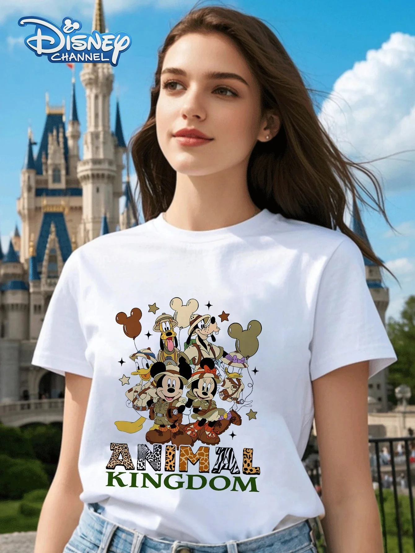 

Disney Women's Loose Tropical Mickey and Friends Animal Kingdom T-Shirt - Casual Summer T-Shirt with Vibrant Prints