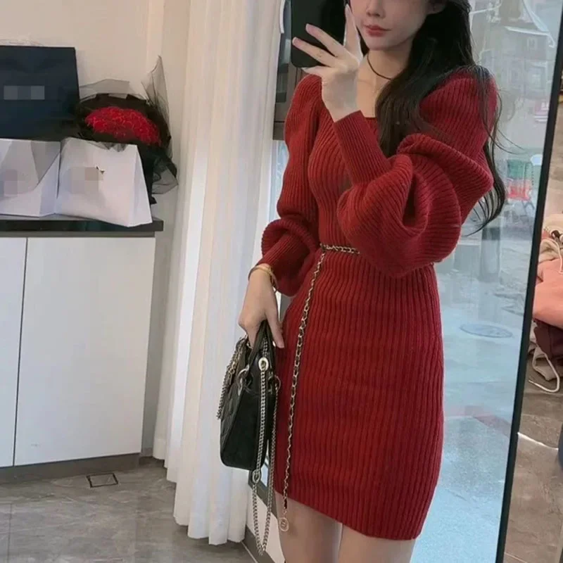 Maglione basic femminile tinta unita Abito coreano lavorato a maglia con colletto quadrato per mini abiti aderenti con maniche a sbuffo alla moda da donna