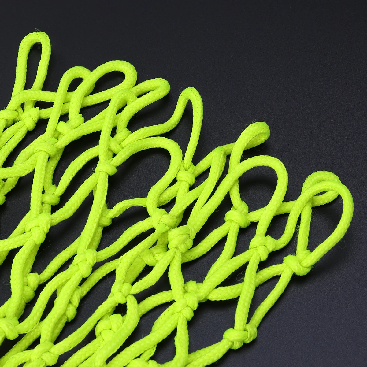 Le nylon vert intérieur de filet de basket-ball de lueur lumineuse la jante sombre résistante rechargeable