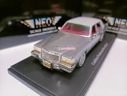 Neo 1/43 For Cadillac Fleetwood 4 Door Limousine Model Cadillac Fleetwood 1982 Collectible Classic Miniature Car Model