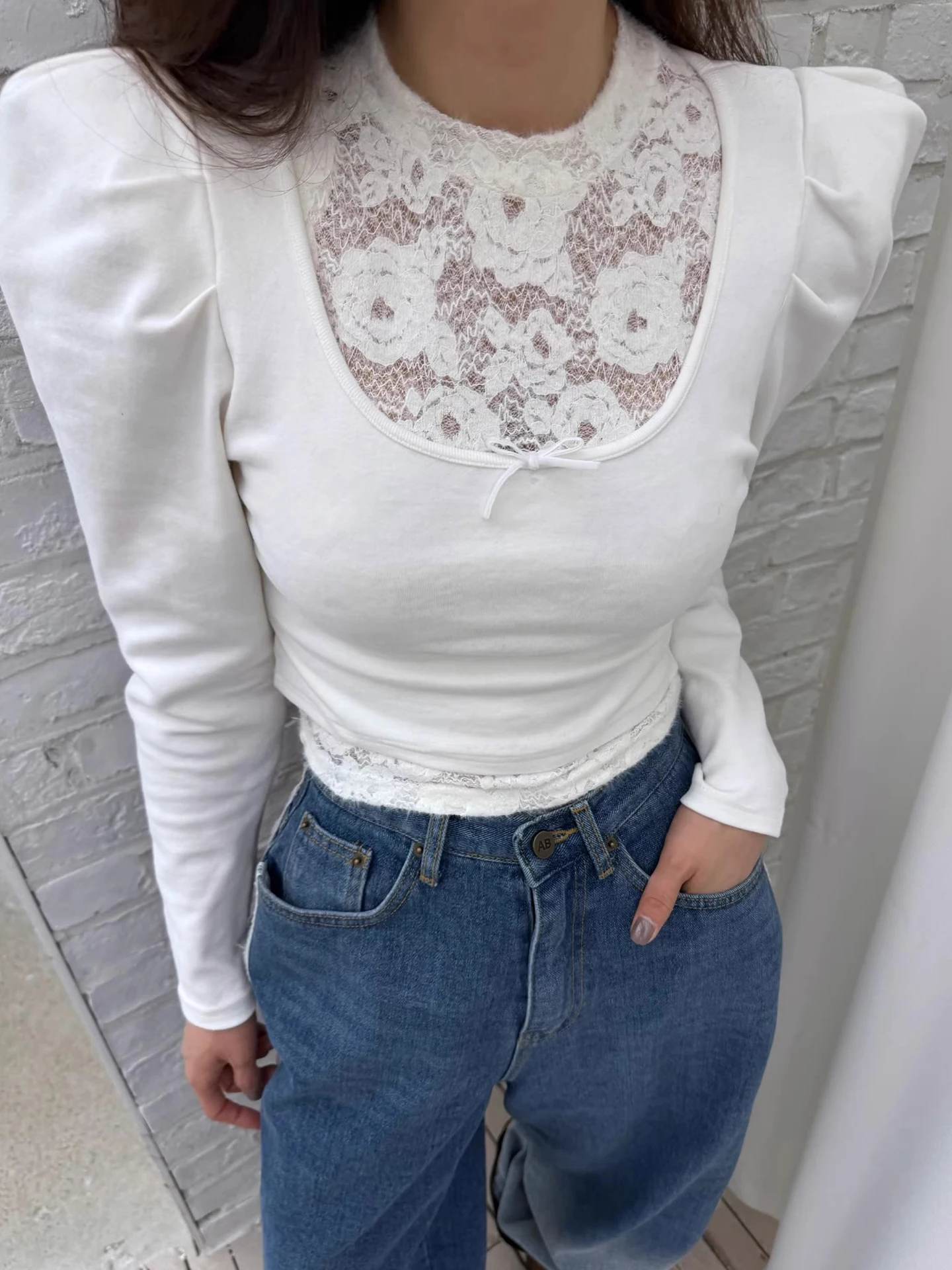 섹시 레이스 스플라이싱 페이크 투피스 티셔츠 여성 슬림핏 롱 슬리브 탑 패셔너블 캐주얼 슬레 버블 슬리브 라운드 넥