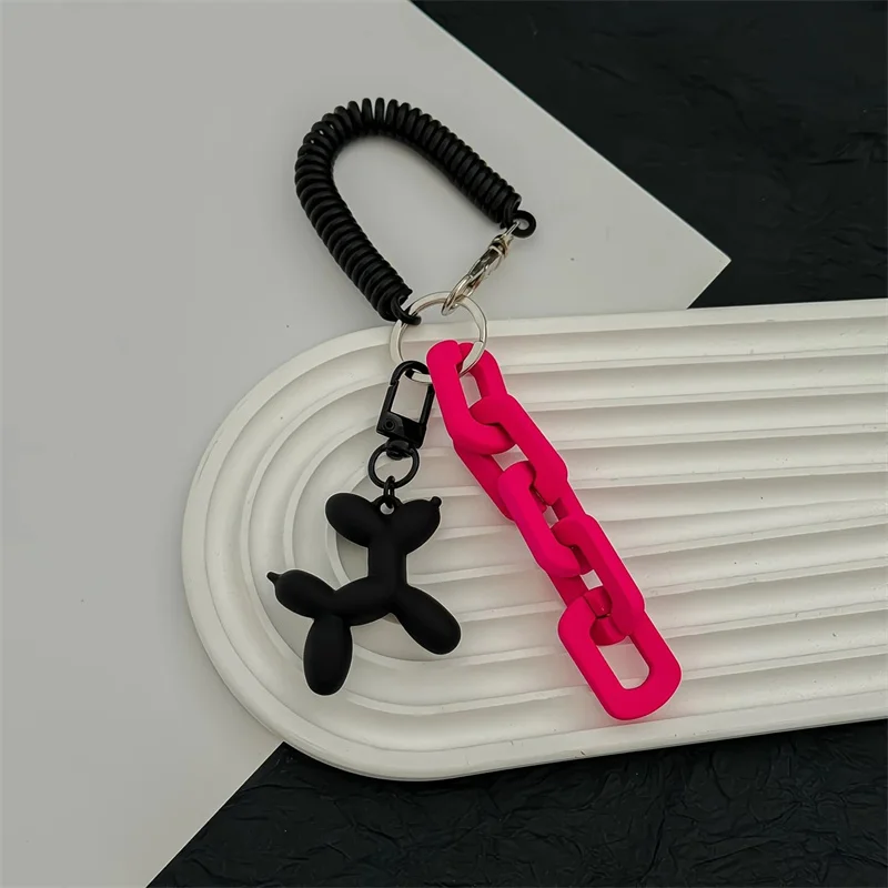Dark Punk Balloon Dog Resin Key Chain Cartoon Black Heart Chains Keyring Car Bag Phone Pendant Keychain for Women Couple Gifts