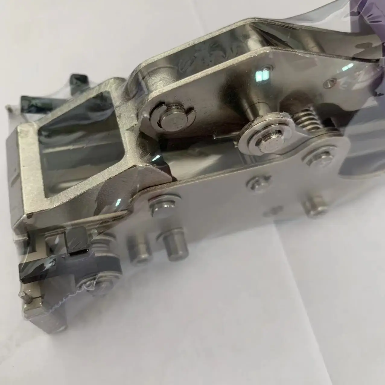 Smt Patch Machine Material For Belt Receiving Clamp Pick And Place Machine Parts