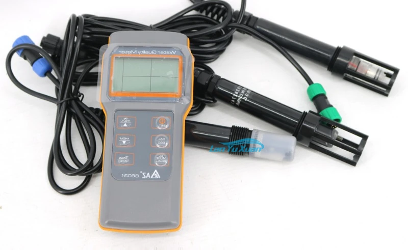 Professional AZ86031 Portable Water Quality Meter Dissolved Oxygen Tester AZ86031 PH Conductivity Salinity Temperature Meter