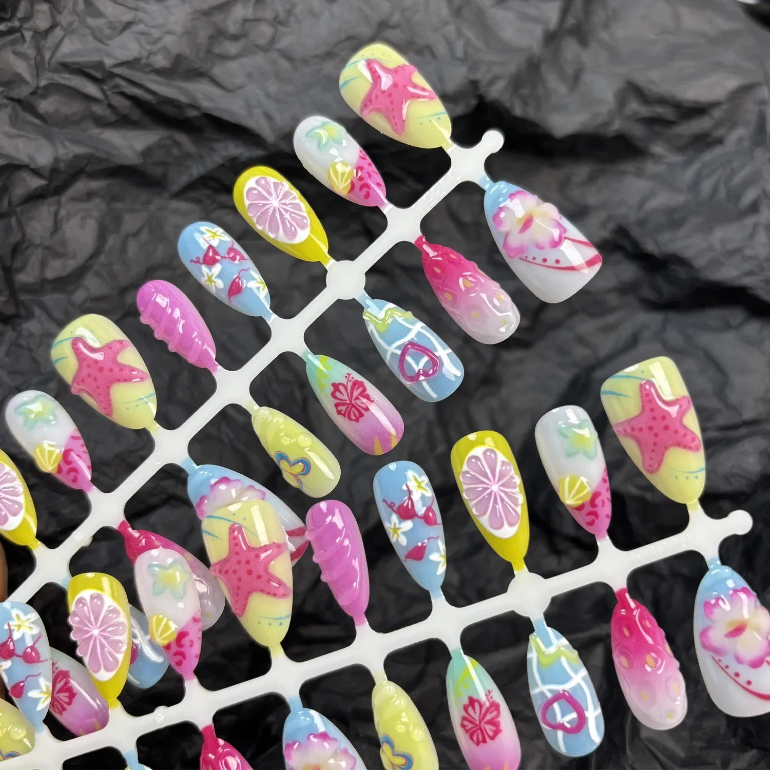 

30 шт., синие красочные носимые ногти, пляжная роспись, жемчужный цветок, любовь, бабочка, накладные ногти, инструменты для дизайна ногтей