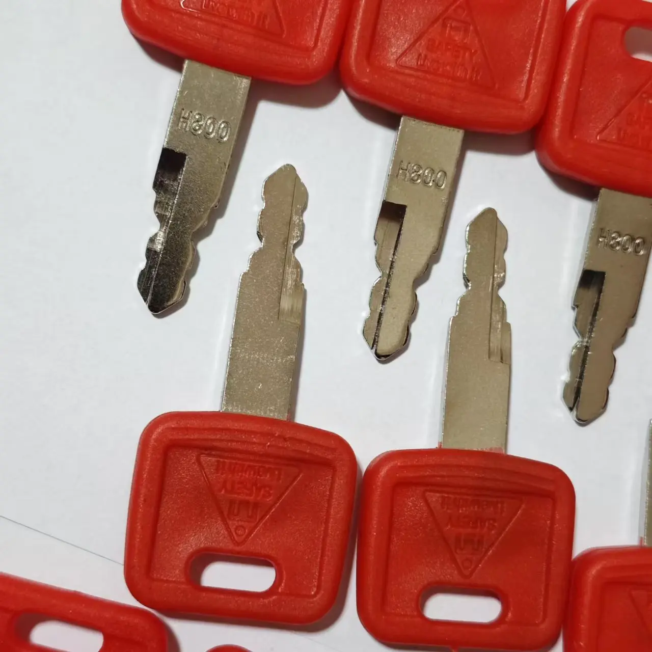 15pcs Excavator Ignition Key For H800 Excavator Parts