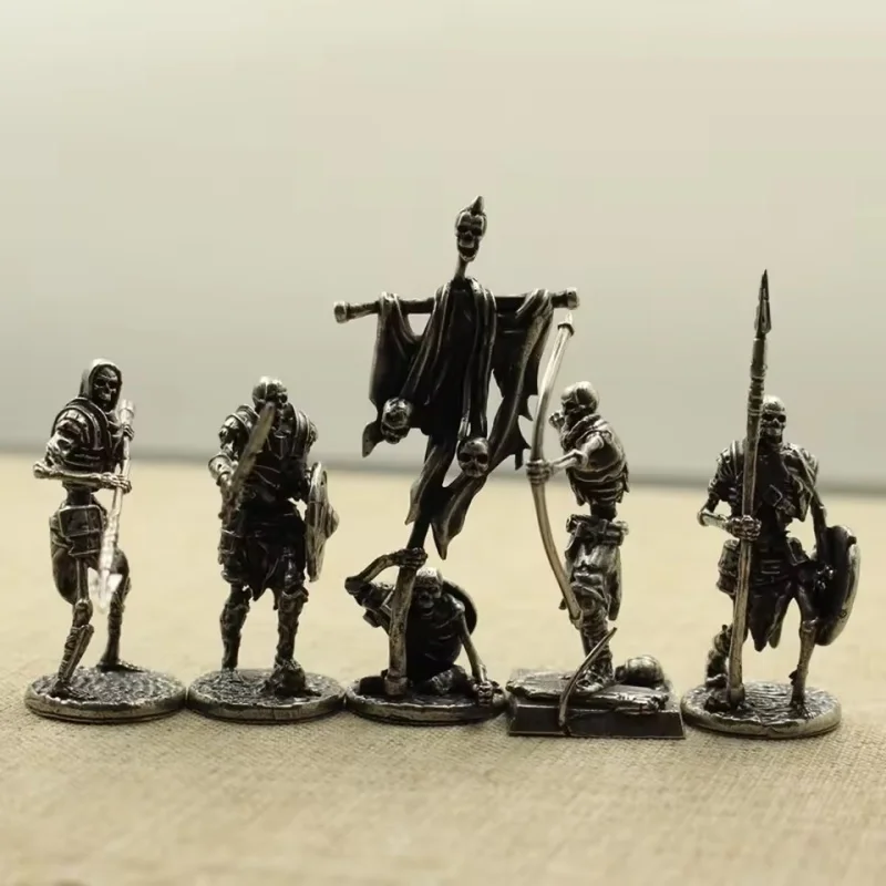 

Copper Skeleton Legion Figurines Miniature Decoration Retro Metal Skull Soldier Army Model Statue Desk Toy Ornament For Man
