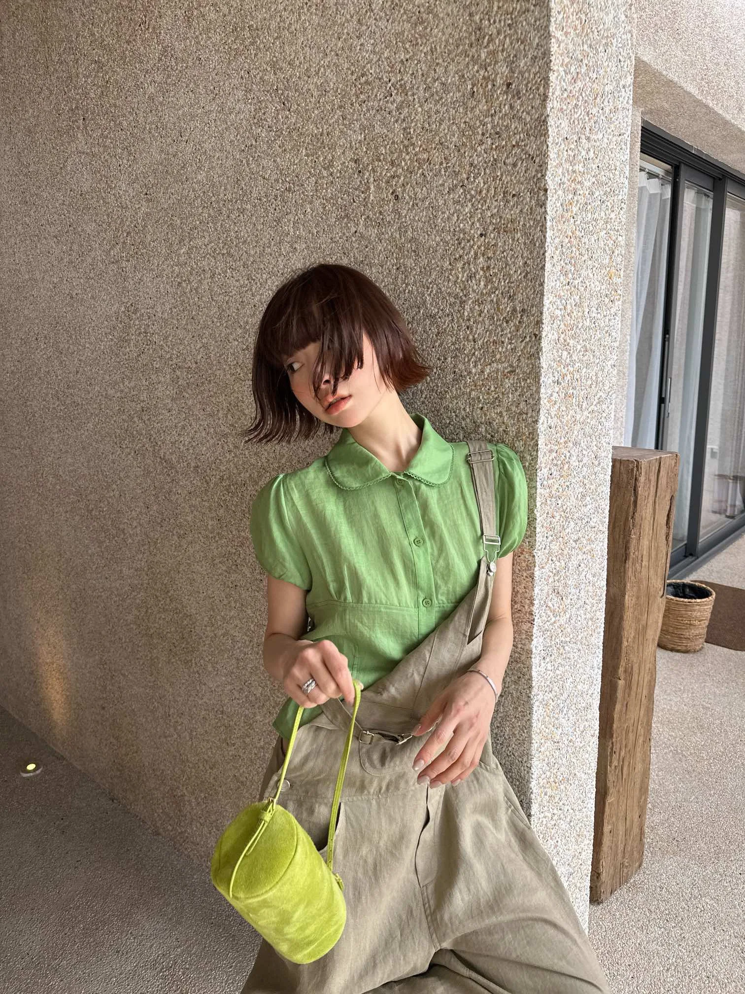 

Льняная рубашка во французском стиле с воротником-стойкой, короткий рукав, дышащая, солнцезащитная, женский кардиган стандартной длины, приятный для кожи