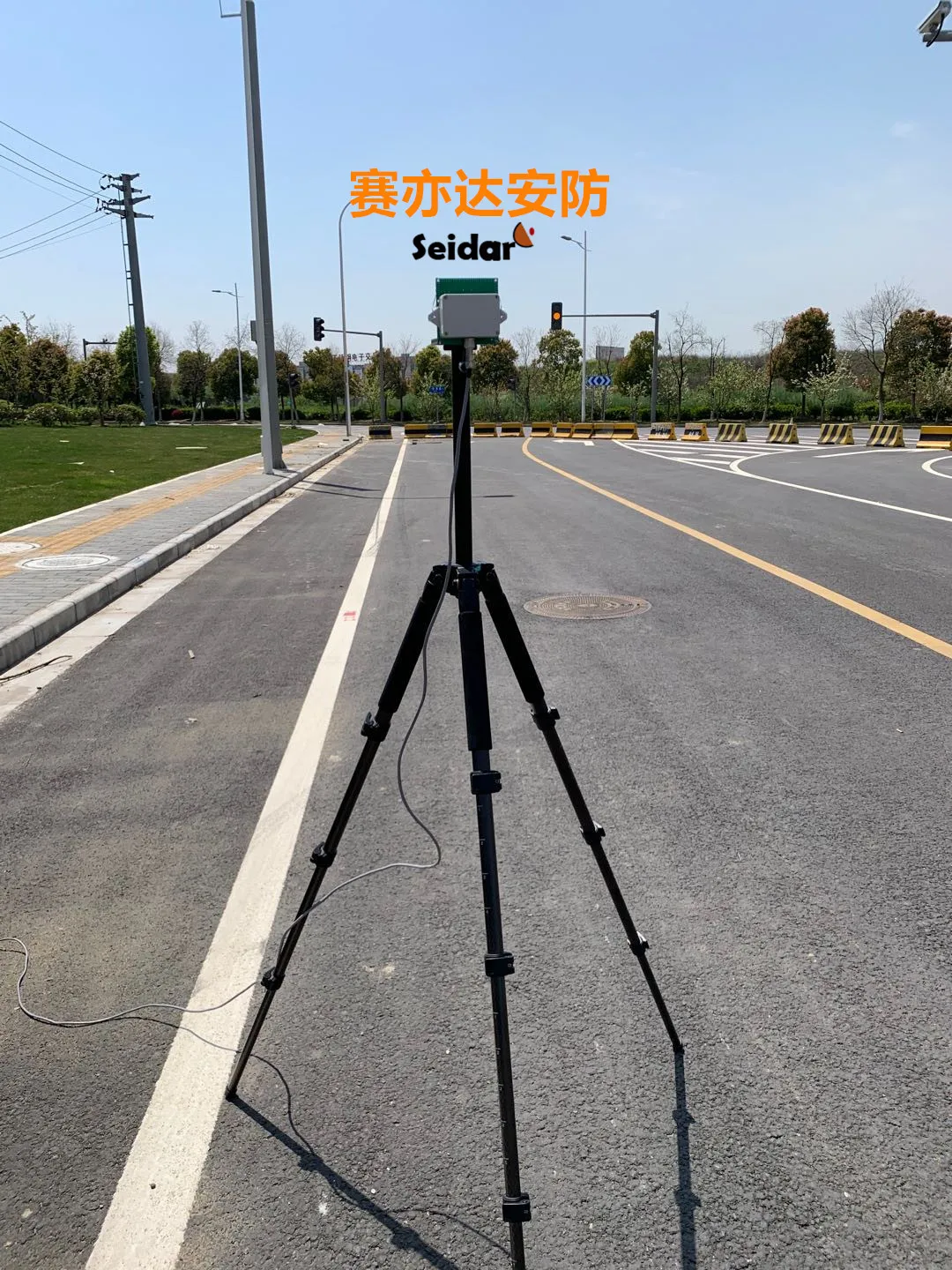 

24G speed measurement millimeter wave sensor radar module traffic expressway bayonet mobile speed measurement feedback instrumen