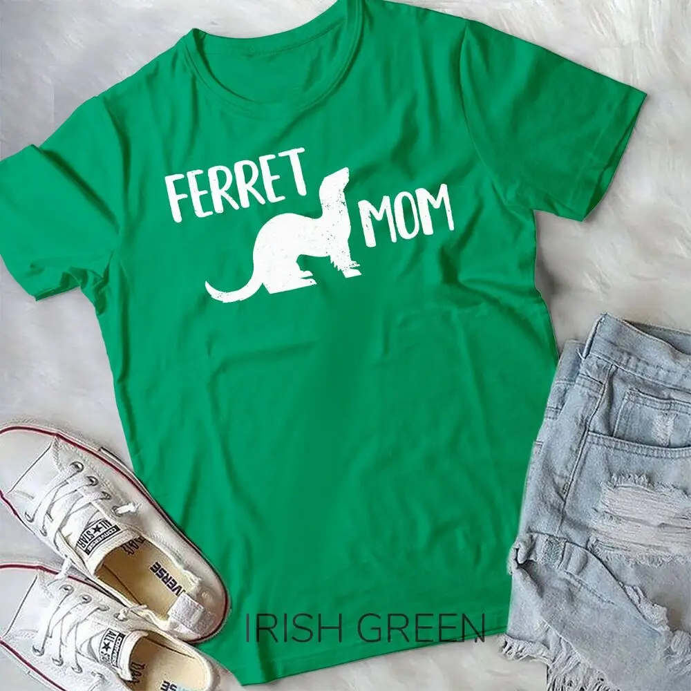 Ferret Mom Gift for the Ferret Lover and Enthusiasts T-Shirt Unisex T-shirt