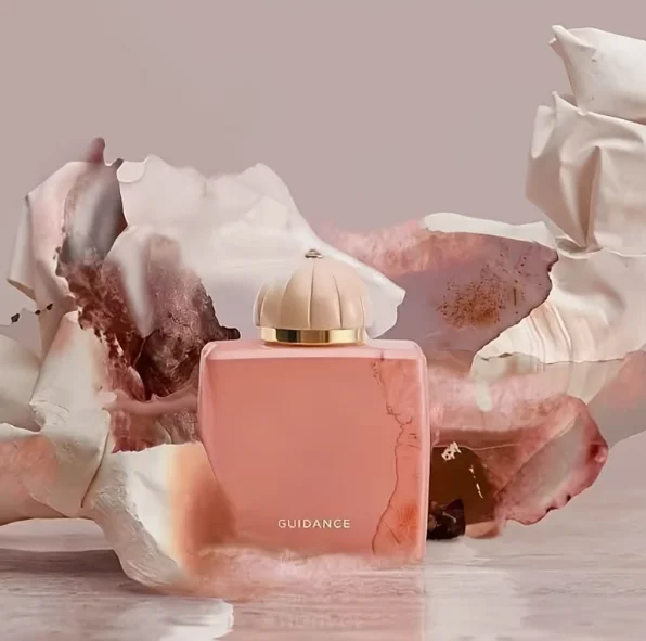 

Elegant Pastel Design, Captivating Feminine Aroma for All